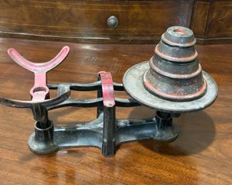 Vintage Cast Iron Balance Scale