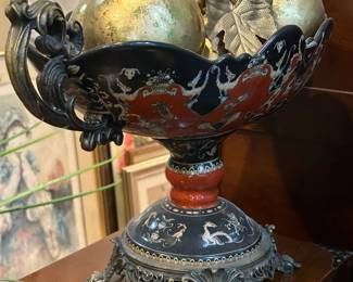 Wong Lee Style Porcelain Display Bowl