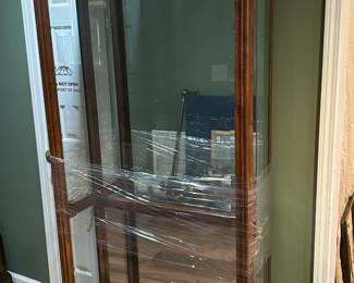 Gorgeous Display Curio Cabinet w/ Shelving, Lighting and Side Access