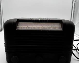 RCA Victor Model X Bakelite Radio
