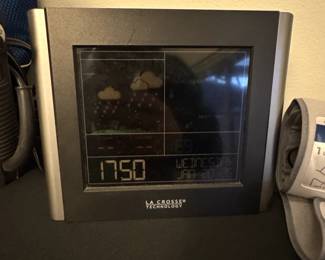 La Crosse Technology Wireless Color Weather Station