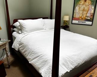 Pair of Twin Shaker Style Vintage Mahogany Poster Beds second image