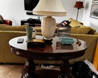 Round Pedestal Accent Table