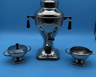 Electric Percolator Coffee Pot with Sugar Bowl and Creamer Set fifth image