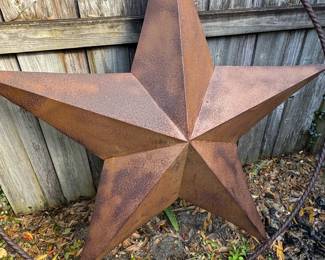 Large Rustic Metal Barn Star with Twisted Rope Frame