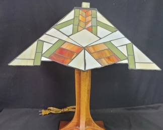 Arts and Crafts style wood and glass table lamp