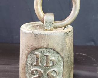 Vintage cast iron 28lb. scale weight