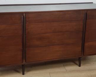 Edward Wormley for Dunbar mid-century dresser