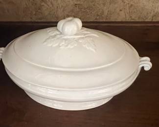 Vintage soup tureen
