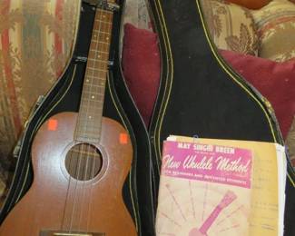 Vintage Harmony Baritone Ukulele