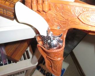 Toy Cap Gun & Holster