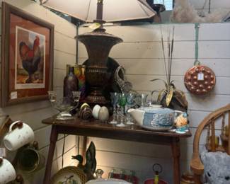 lamps, vintage side table, mugs, rooster print