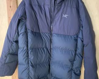 SR113Mens ArcTeryx XL Jacket