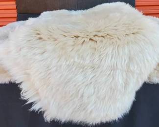 SR114Sheepskin Runners