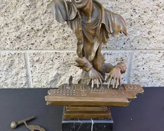 SR112VIsaac Hayes Bronze Sculpture