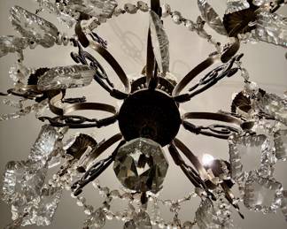 Beautiful Crystal 8 Arm Chandelier