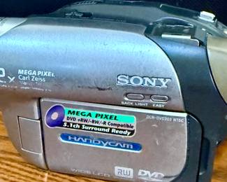 Sony DCR-DVD203 DVD/RW Handicam