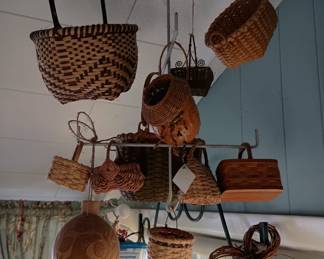 Hanging basket tree for small items