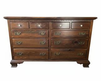 Ethan Allen Old Tavern Collection Antiqued Pine Dresser fifth image
