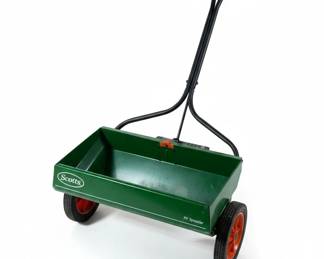 Scotts PF Metal Spreader third image