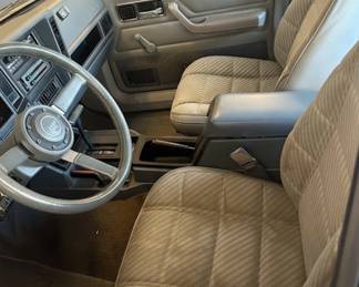 Jeep Cherokee Pioneer XJ fifth image