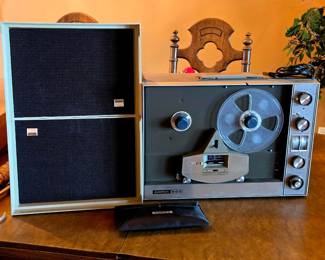AMPEX 900 Reel To Reel With Speakers