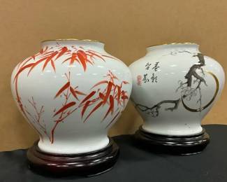 02 Momoki Okura Porcelain Vases