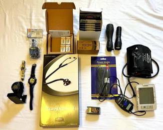 EFF207 Mystery Lot *Household Goods*