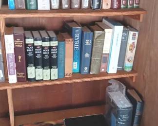 EFF056 Bible Book Collection 