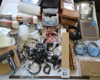 EFF085 - Household Goods Assorted 