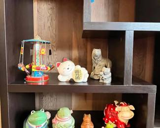 EFF162 Ceramic And Wooden Animal Figures 