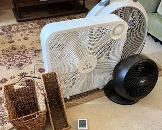 EFF203 Various Fans And Office Items
