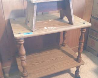 EFF201 Two-Tiered Portable Wooden Table