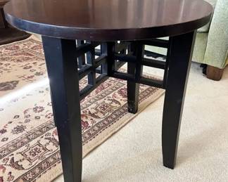 EFF179 Small Solid Wood Table/ End Table 