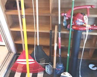 EFF116 Blower & Assorted Yard Tools