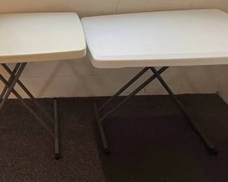 EFF144 2 Folding Tables 