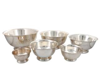 1010
A group of graduated sterling silver 'Revere' bowls
Mid-20th century
Each with factory marks for sterling; Gorhams numbered: 41659 / 41660 / 41661
Comprising three Gorham, one Lunt, one International Sterling (monogrammed), and one Revere Silversmiths
6 pieces
Largest: 6" H x 11.625" Dia.; Smallest: 2.625" H x 4.75" Dia.
Total weight: 129.1 oz. troy approximately
Estimate: $4,000 - $6,000