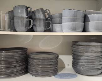 Crate and Barrel 12 settings(10 coffee cups)
12 each-Dinner plates, dessert plates, dinner bowls, breakfast bowls