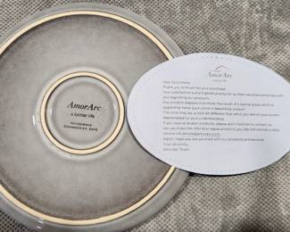 Set of 12 dinner plates, bowls and cups!