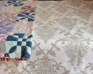 331 Vtg Quilts  Rack