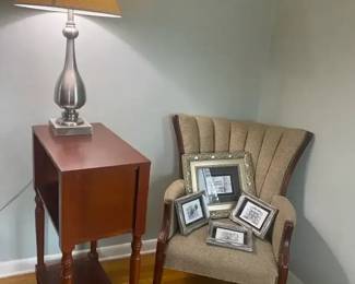 307 Classy Sitting Area 