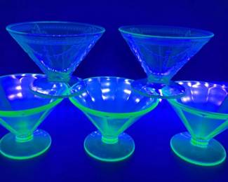 Uranium Glassware: 5pcs