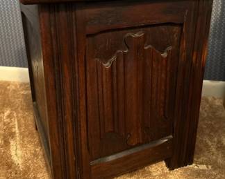 Vintage In-Between Furniture Piece With Attached Lid
