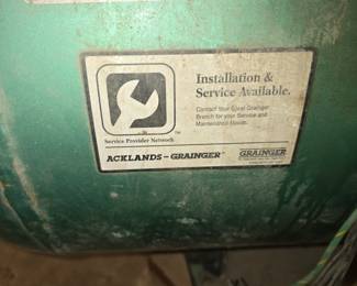Speedaire 5Z402B Cast Iron series air compressor  - (price to come) (4 of 4)