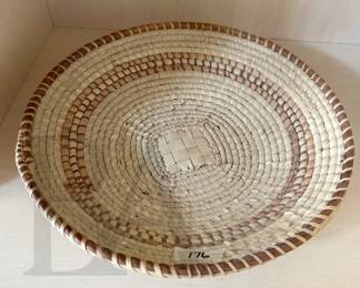 WOVEN BASKET