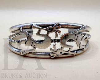 VINTAGE NAVAJO ELLA PETERS