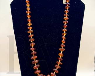 AMBER NECKLACE