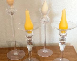 GLASS CANDLES STAND