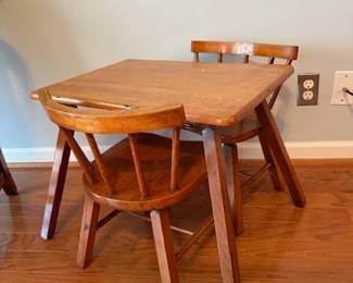 child's table and chairs