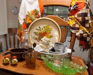 Vintage kitchen, uranium glass 